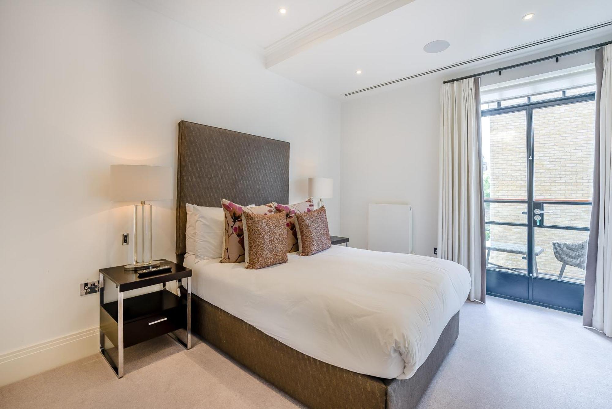 Palace Wharf Apartments ลอนดอน ภายนอก รูปภาพ